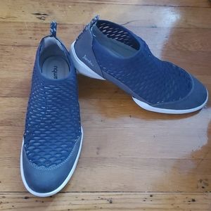 Blue Mesh Fashion Sneakers Sz 9